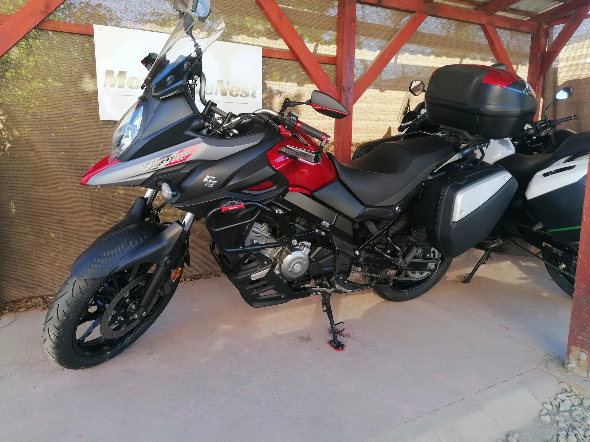 Suzuki V-Strom 650 (2019/05)
